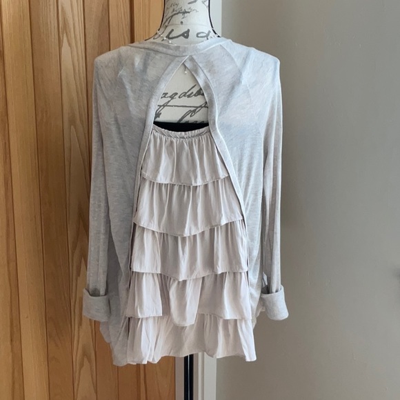 Like NEW! Kensie Light Knit Cardigan W/ Ruffle Back, Beige. - Picture 7 of 12